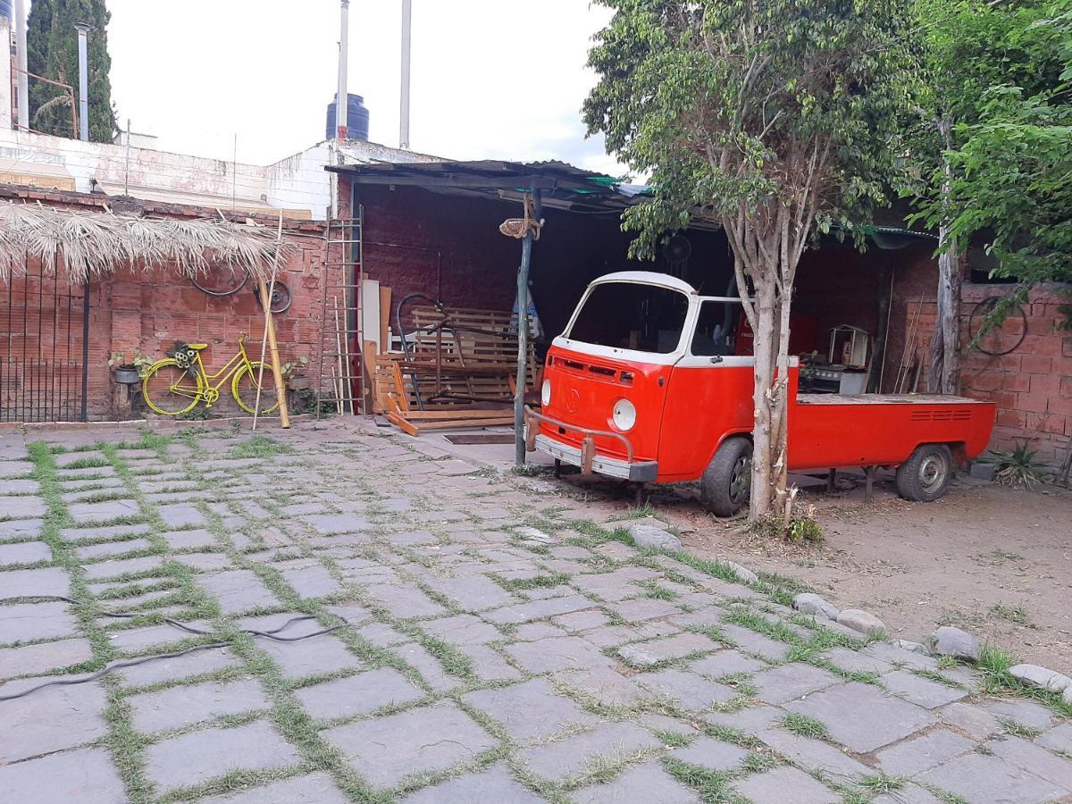 Plaza Hostel Sj 2 Salta Bagian luar foto
